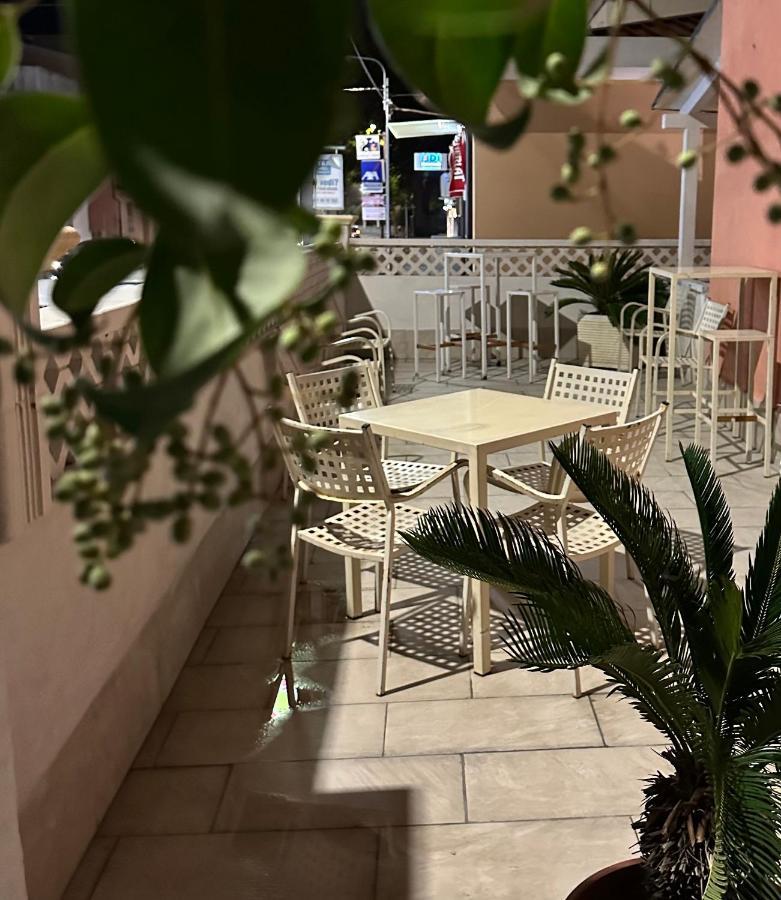 Bed and Breakfast A Due Passi Dal Mare Catanzaro Exterior foto