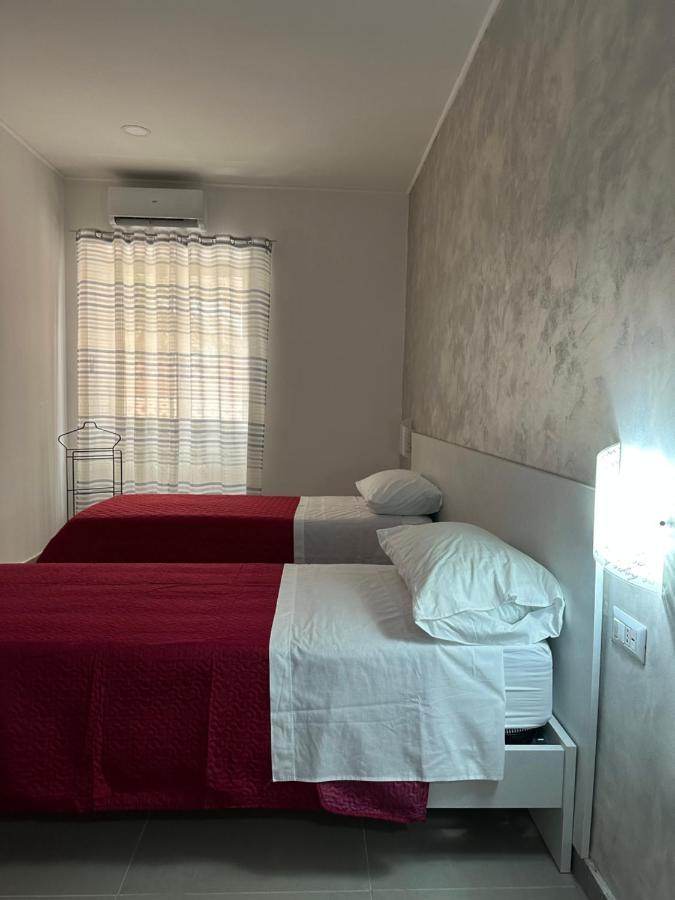 Bed and Breakfast A Due Passi Dal Mare Catanzaro Exterior foto