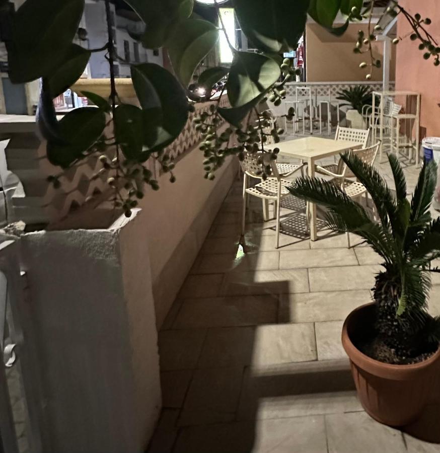 Bed and Breakfast A Due Passi Dal Mare Catanzaro Exterior foto