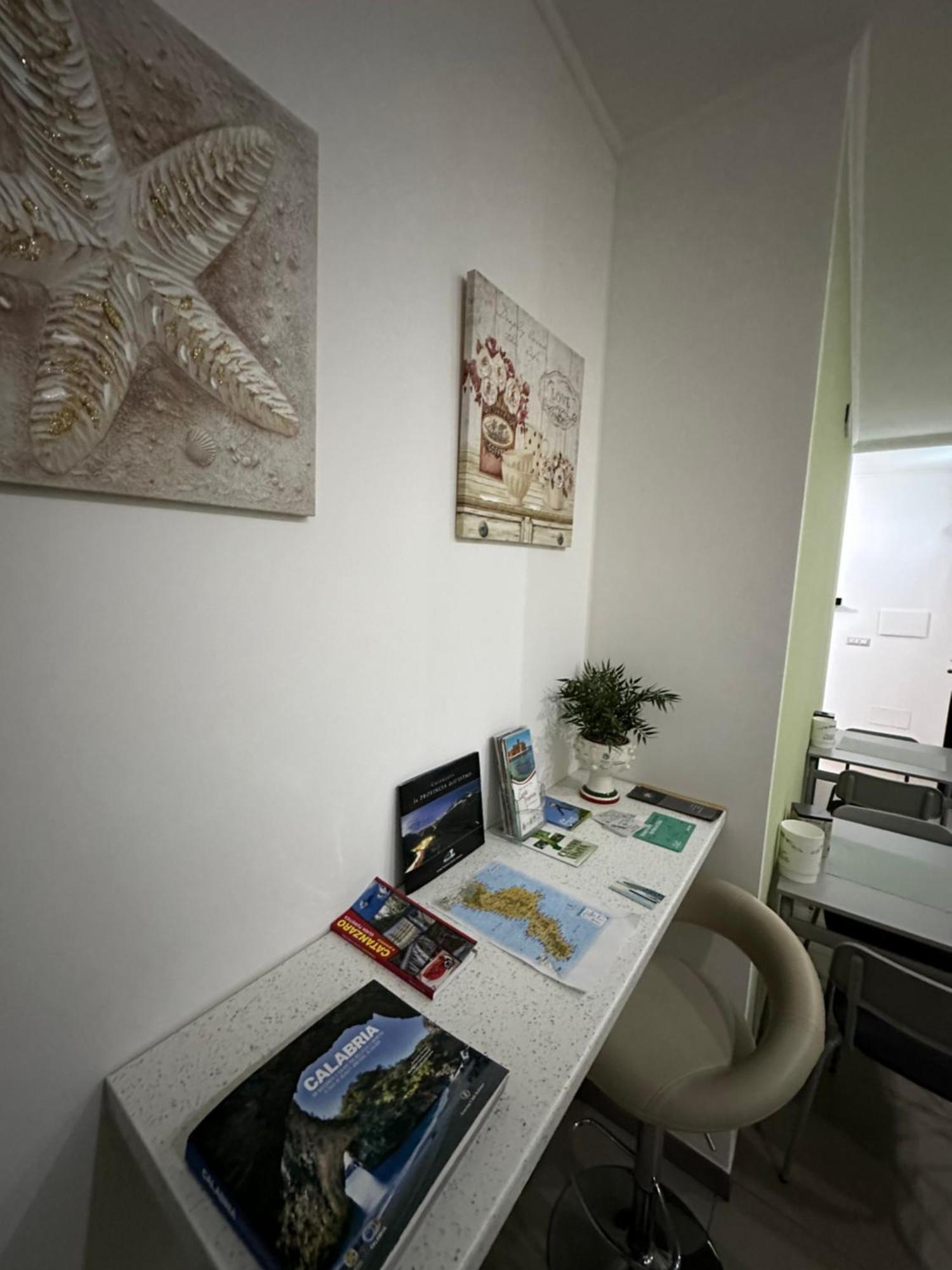 Bed and Breakfast A Due Passi Dal Mare Catanzaro Exterior foto